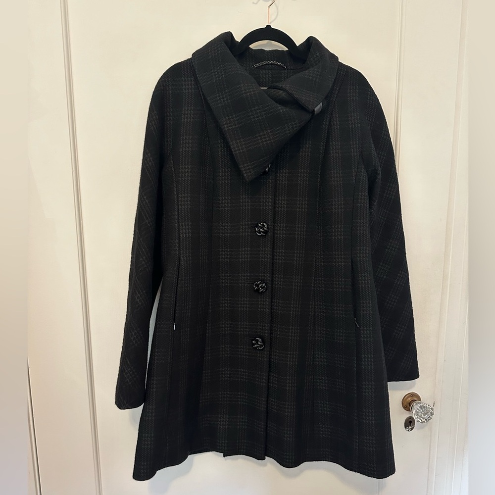 Mackage black & gray plaid wool midi peacoat w/ oversize pull-through collar - M